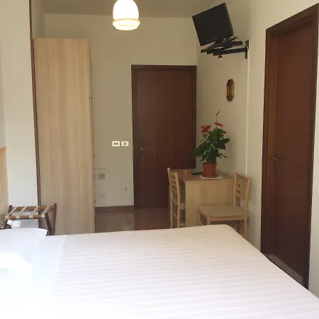 Del Sole Hotel 2*
